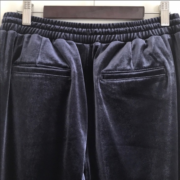 Gap Drawstring Velour Joggers - Picture 3 of 7